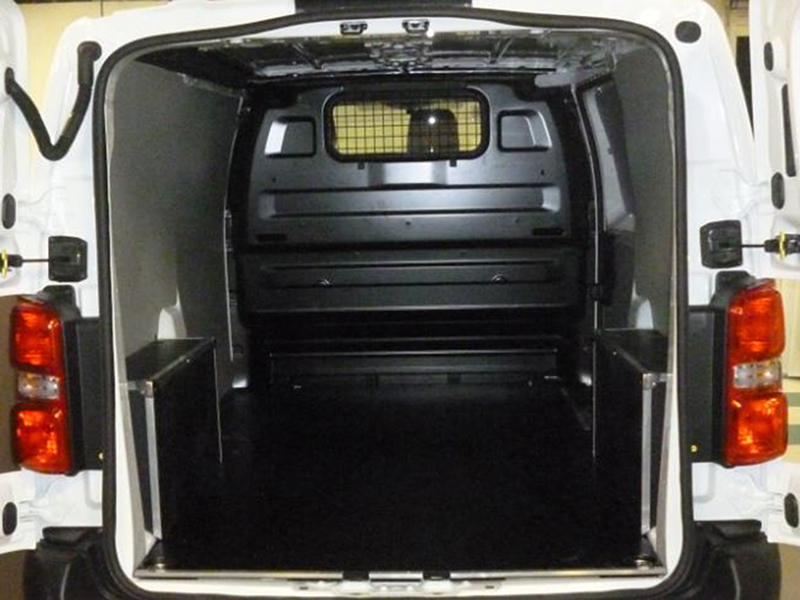 PEUGEOT PEUGEOT EXPERT Interior protection kit - Length L2 - Polypropylene